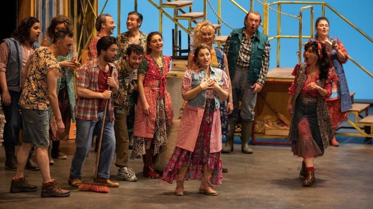 L'elixir d'amour - Donizetti - Angers Nantes opéraの背景画像