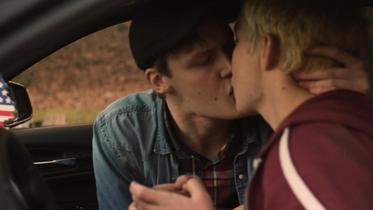 Happy Endings Sleepoverの背景画像