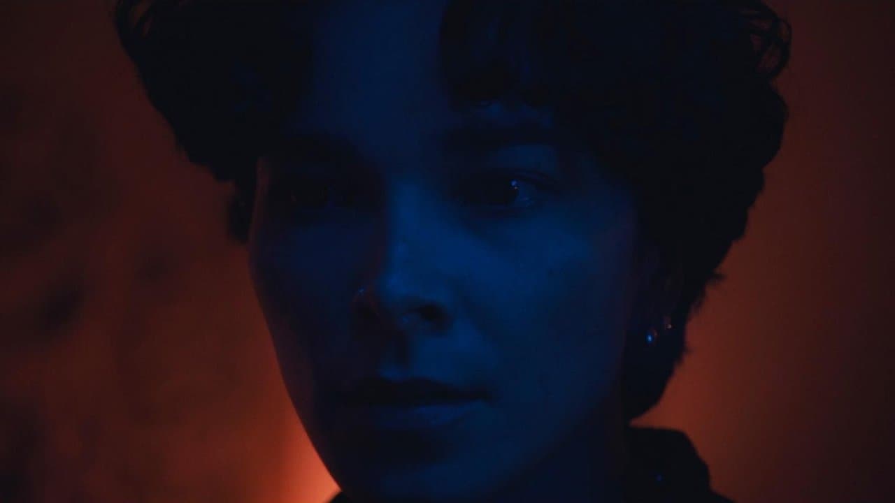 She Devilの背景画像