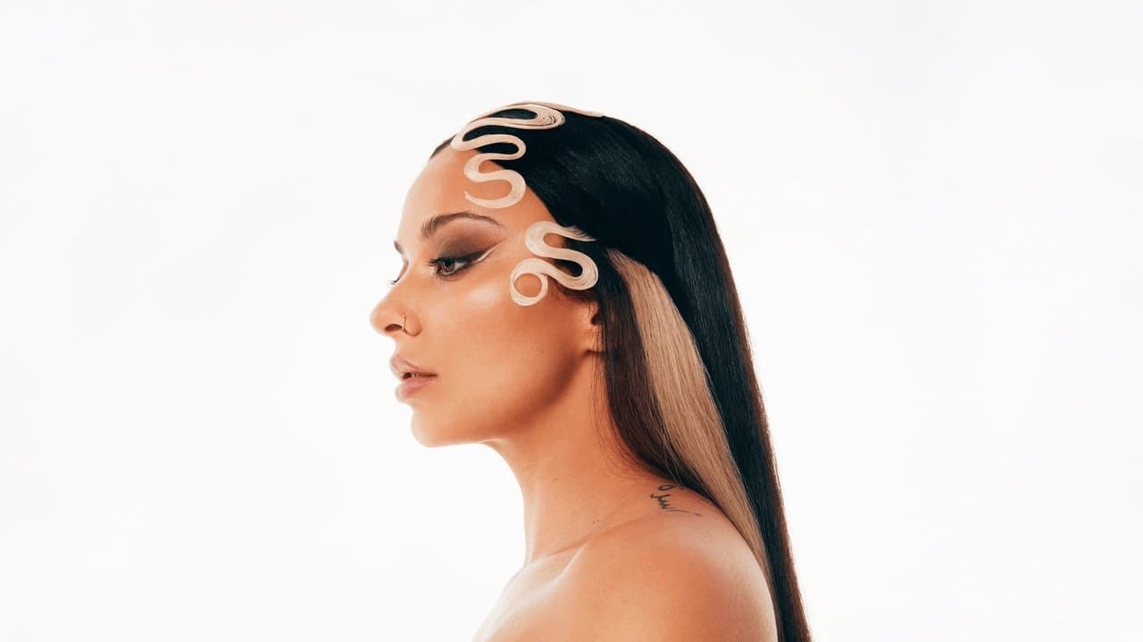 JADE - THAT’S SHOWBIZ BABY! THE TOUR from the London Roundhouseの背景画像