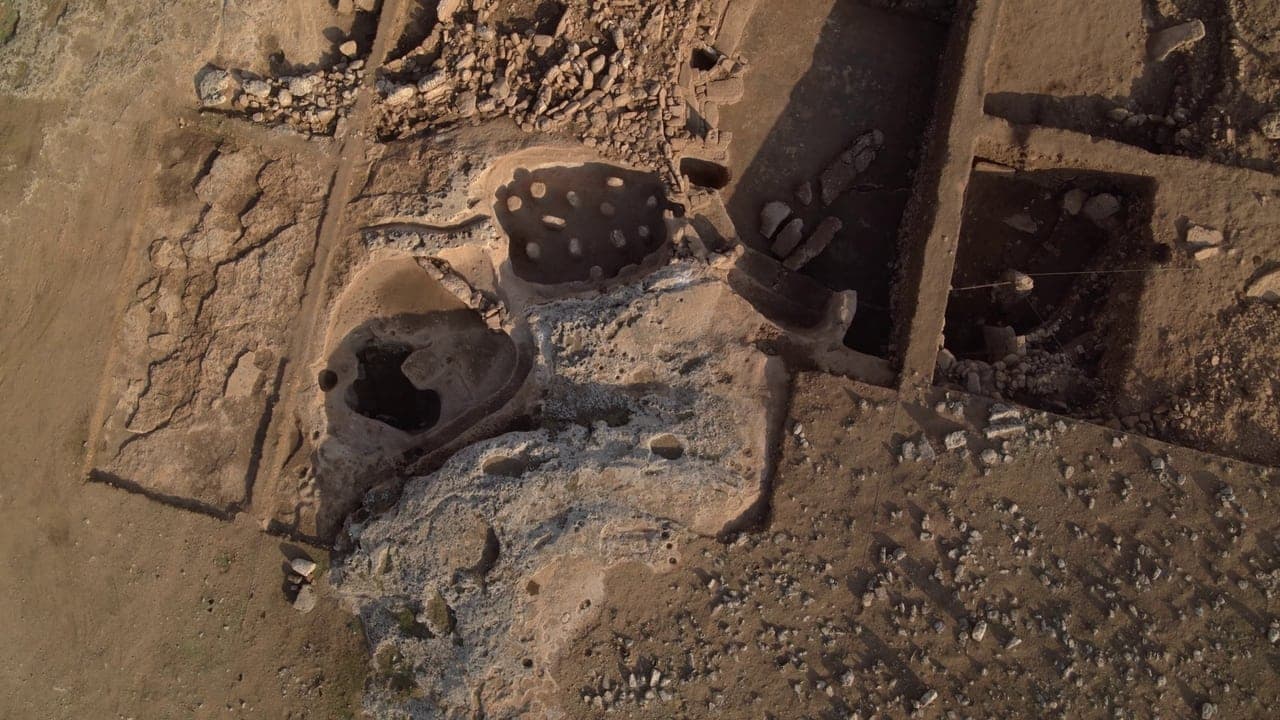 Ancient Apocalypseの背景画像