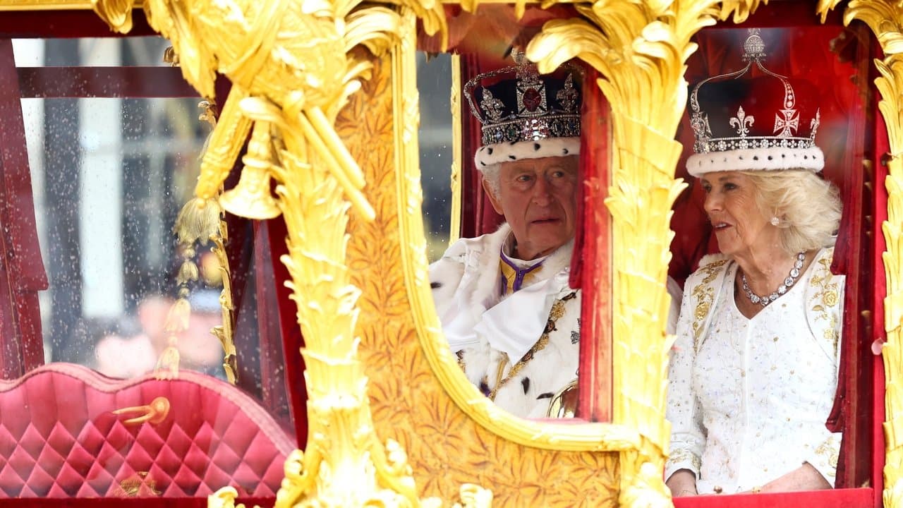 The Coronation of TM King Charles III and Queen Camillaの背景画像