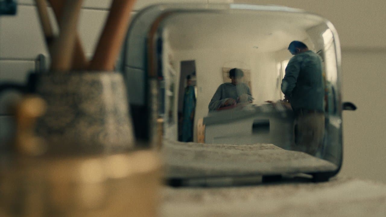 Saltwaterの背景画像