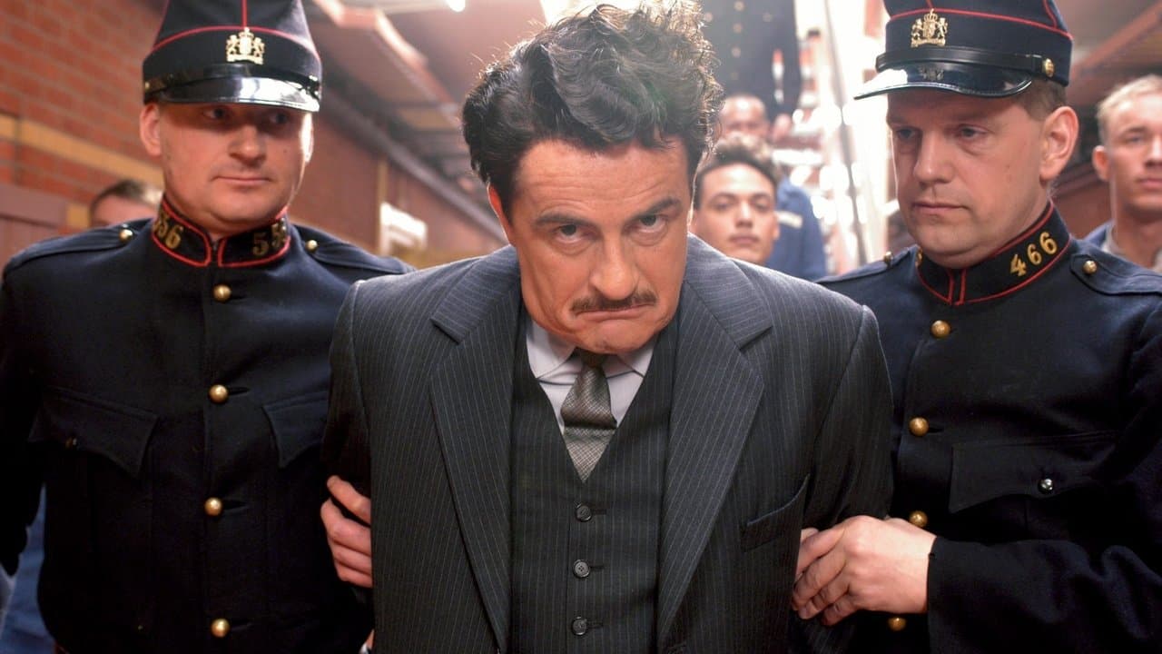 Pietje Bell 2: De Jacht op de Tsarenkroonの背景画像