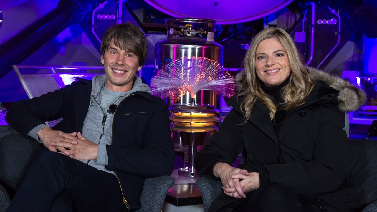 Back to Earth: Stargazing Liveの背景画像