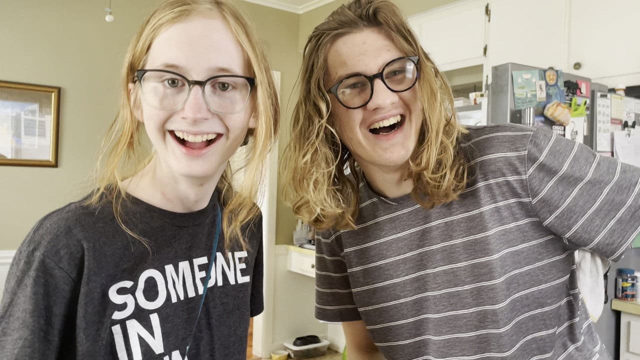 Day 24 of Making Lemonadeの背景画像