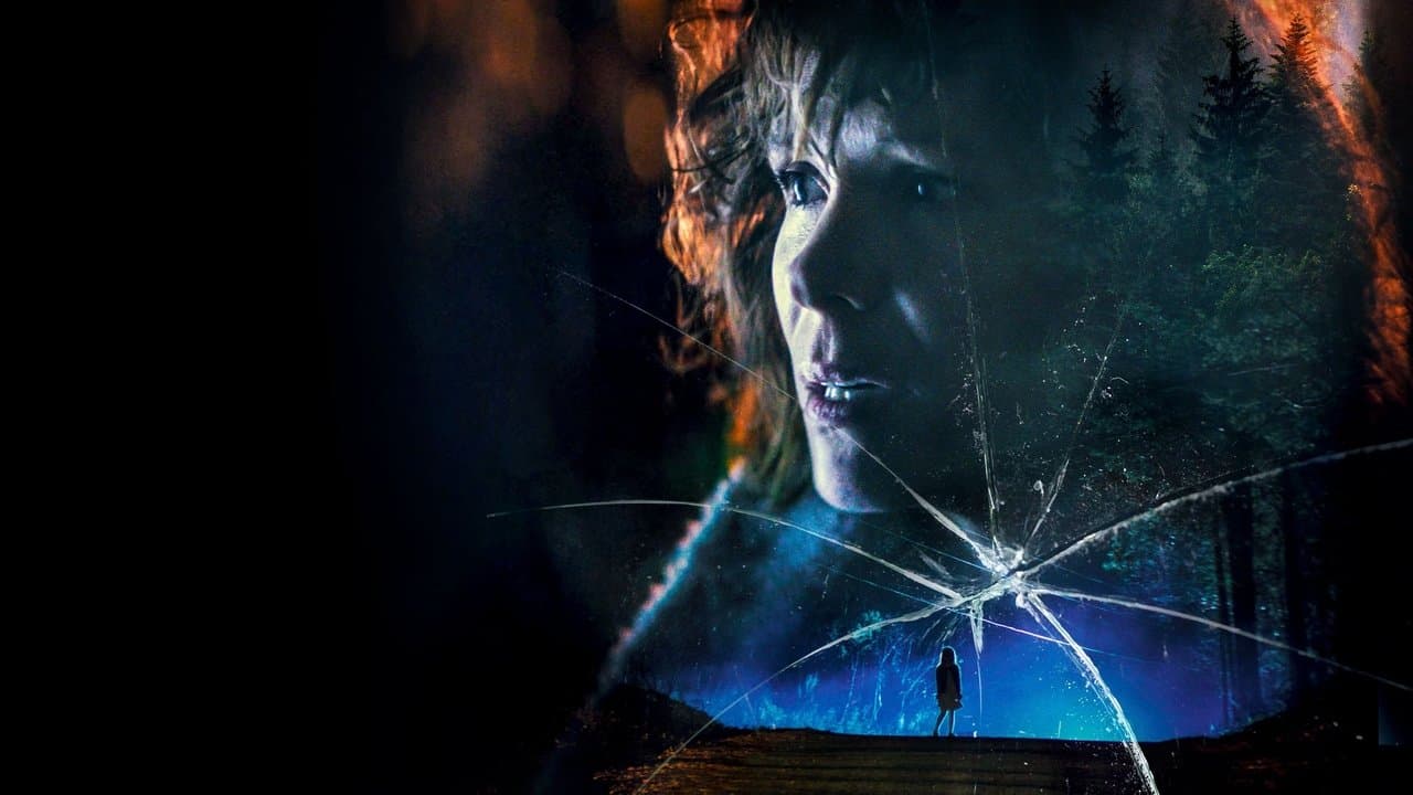 Through the Glass Darklyの背景画像