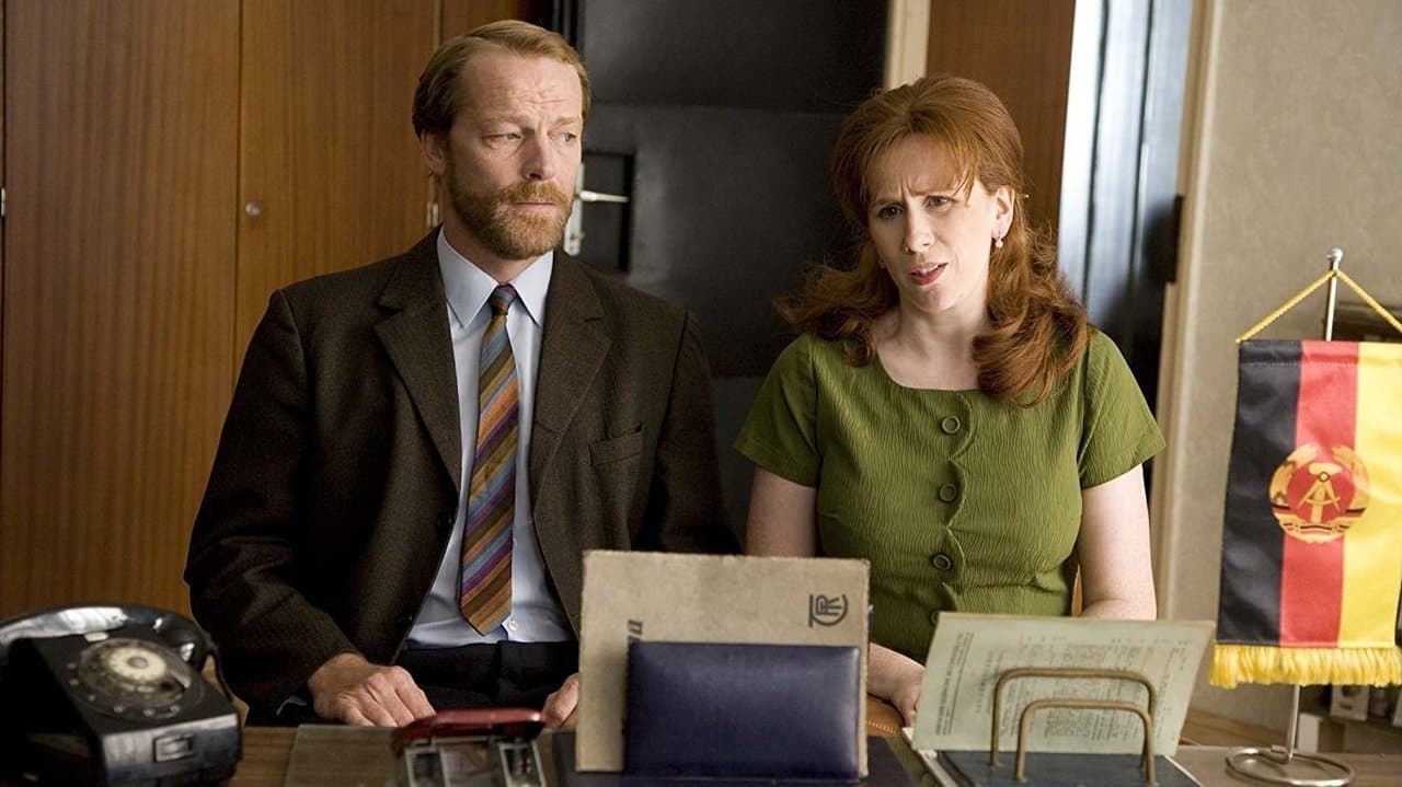 Mrs. Ratcliffe's Revolutionの背景画像