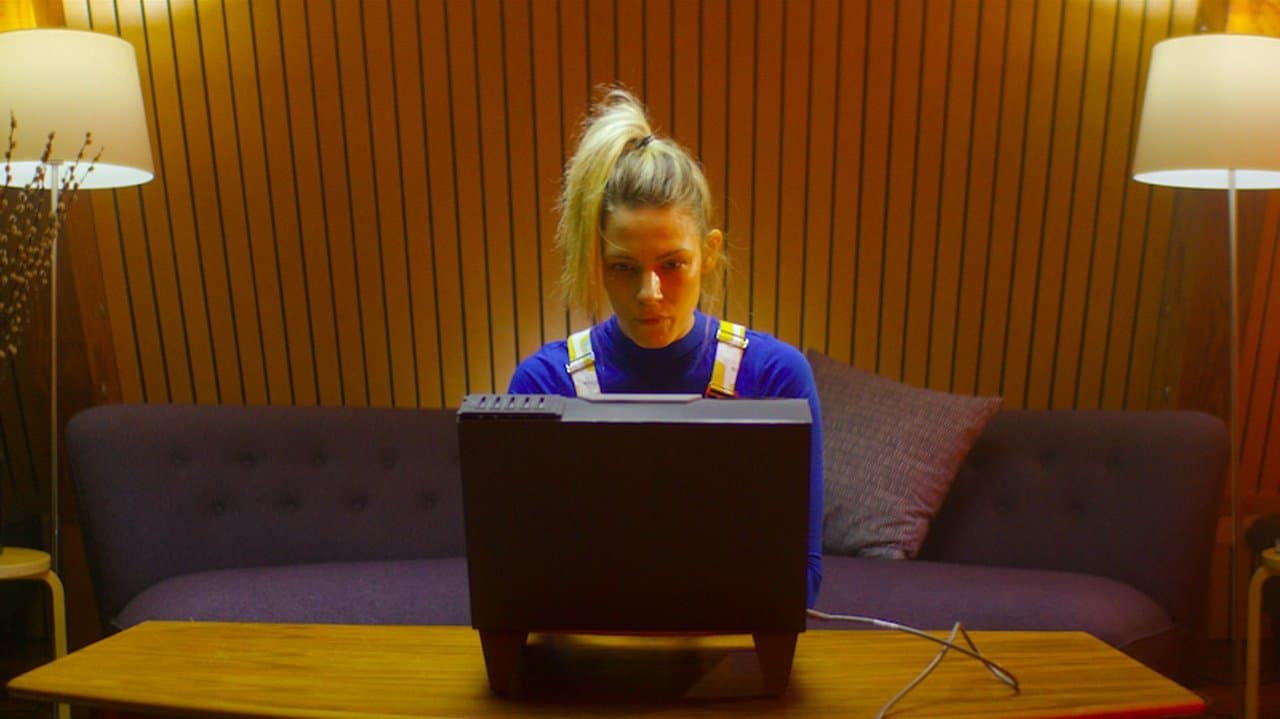 The Simulationの背景画像