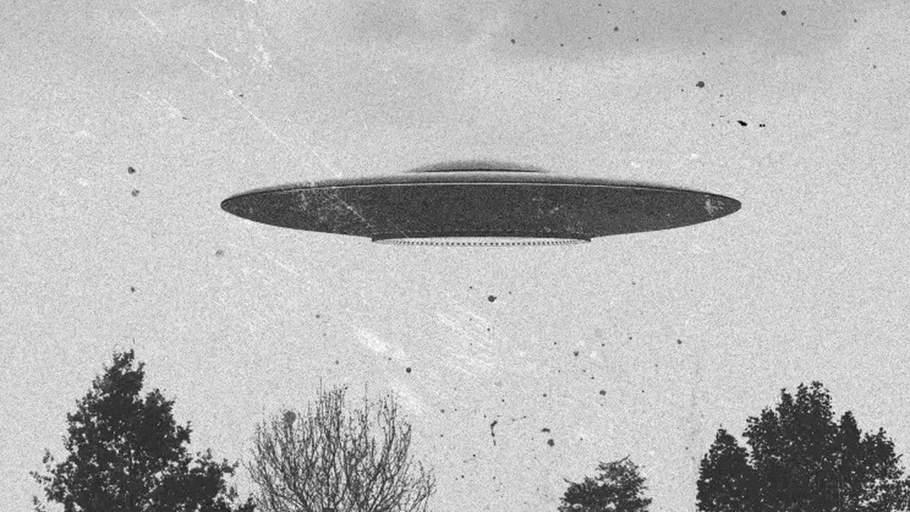 UFOs: Uncovering the Truthの背景画像