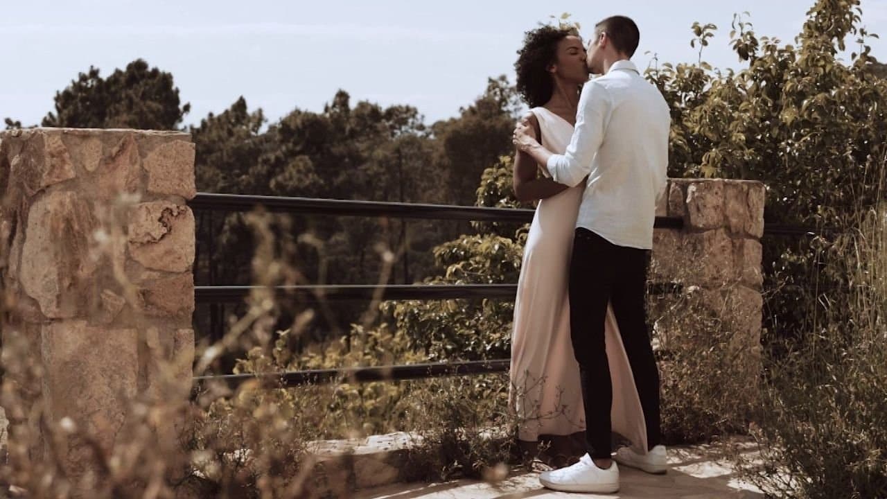 Ebony Tales 2: Creampieの背景画像