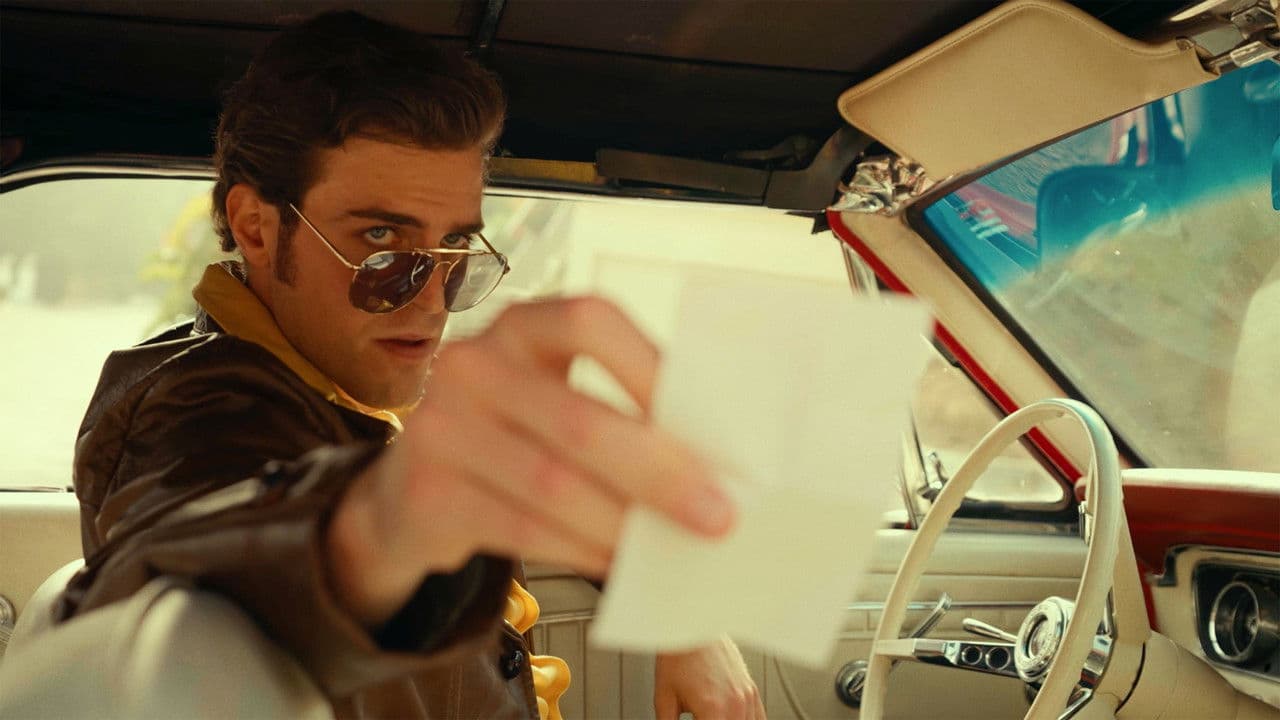 In the Valley of the Moonの背景画像