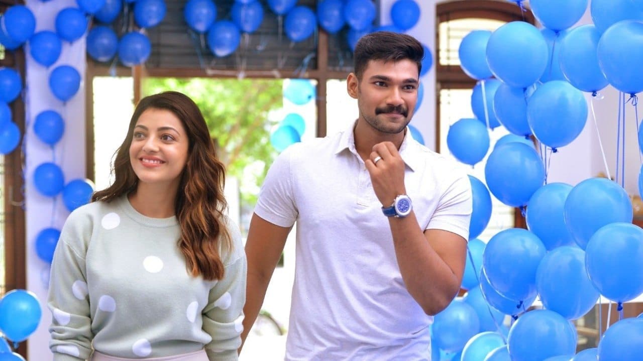 కవచంの背景画像