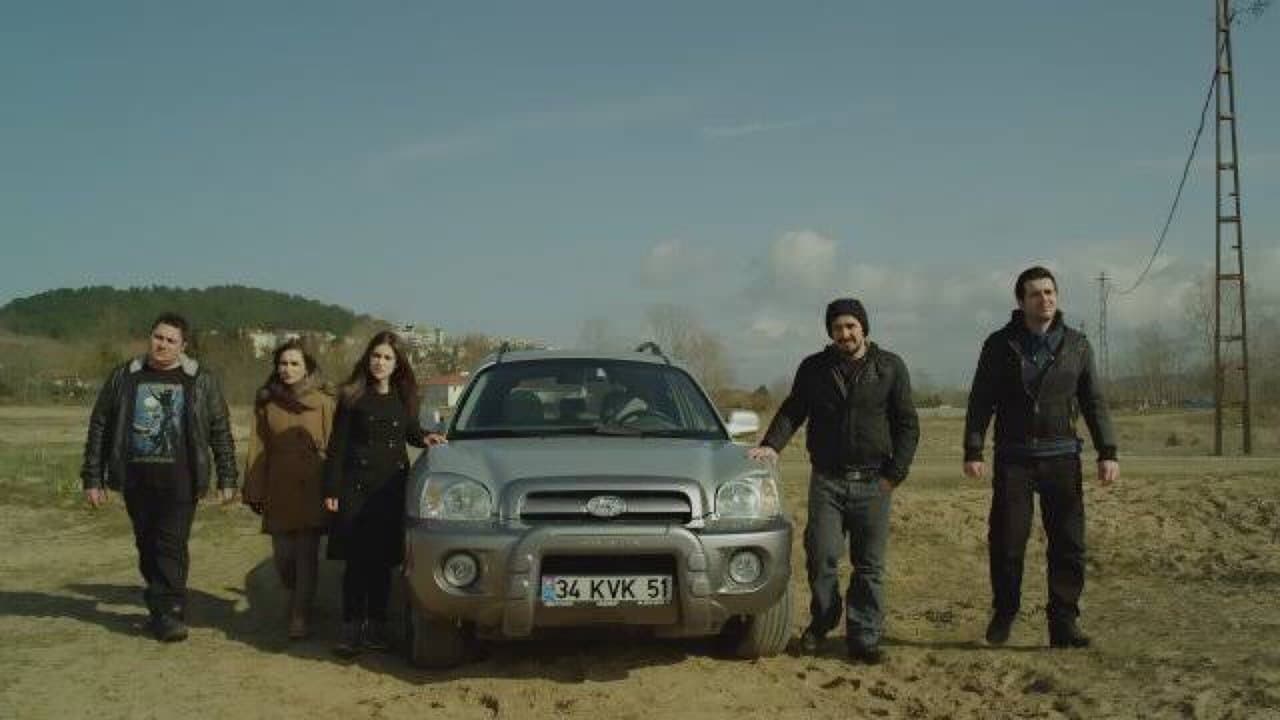 El-Cinの背景画像