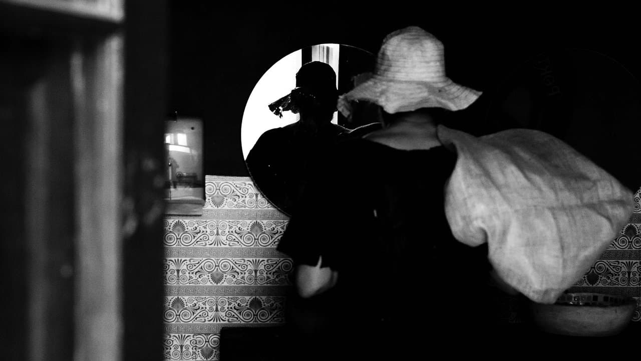 Karaí Octubreの背景画像