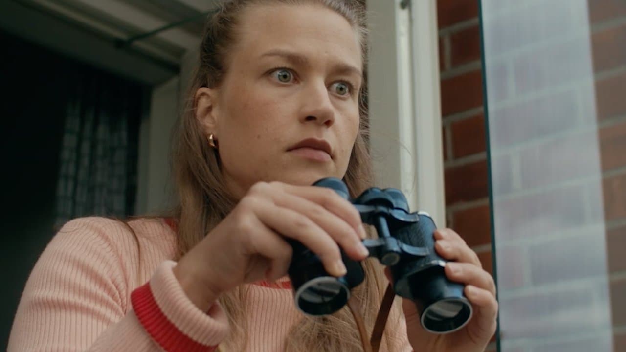 Nähdään tunnin kuluttuaの背景画像