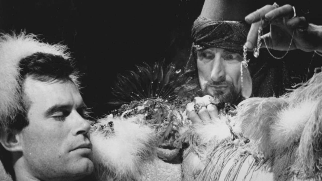 The Trap Doorの背景画像