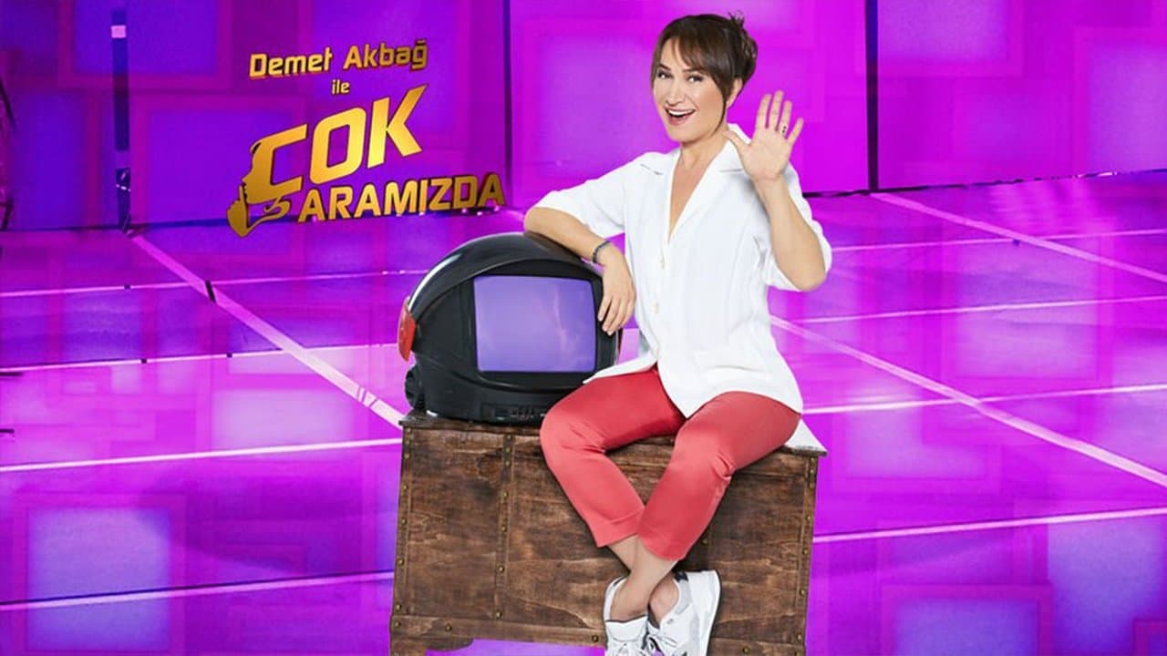 Demet Akbağ ile Çok Aramızdaの背景画像