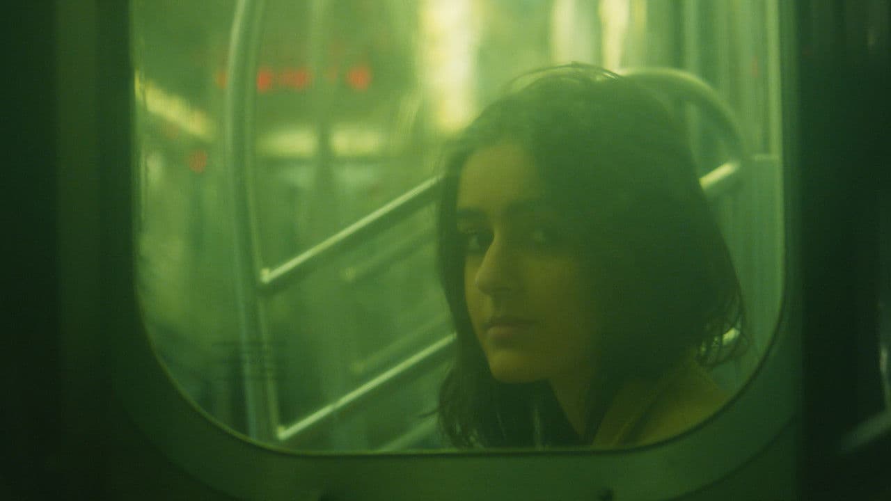 Off Seasonの背景画像