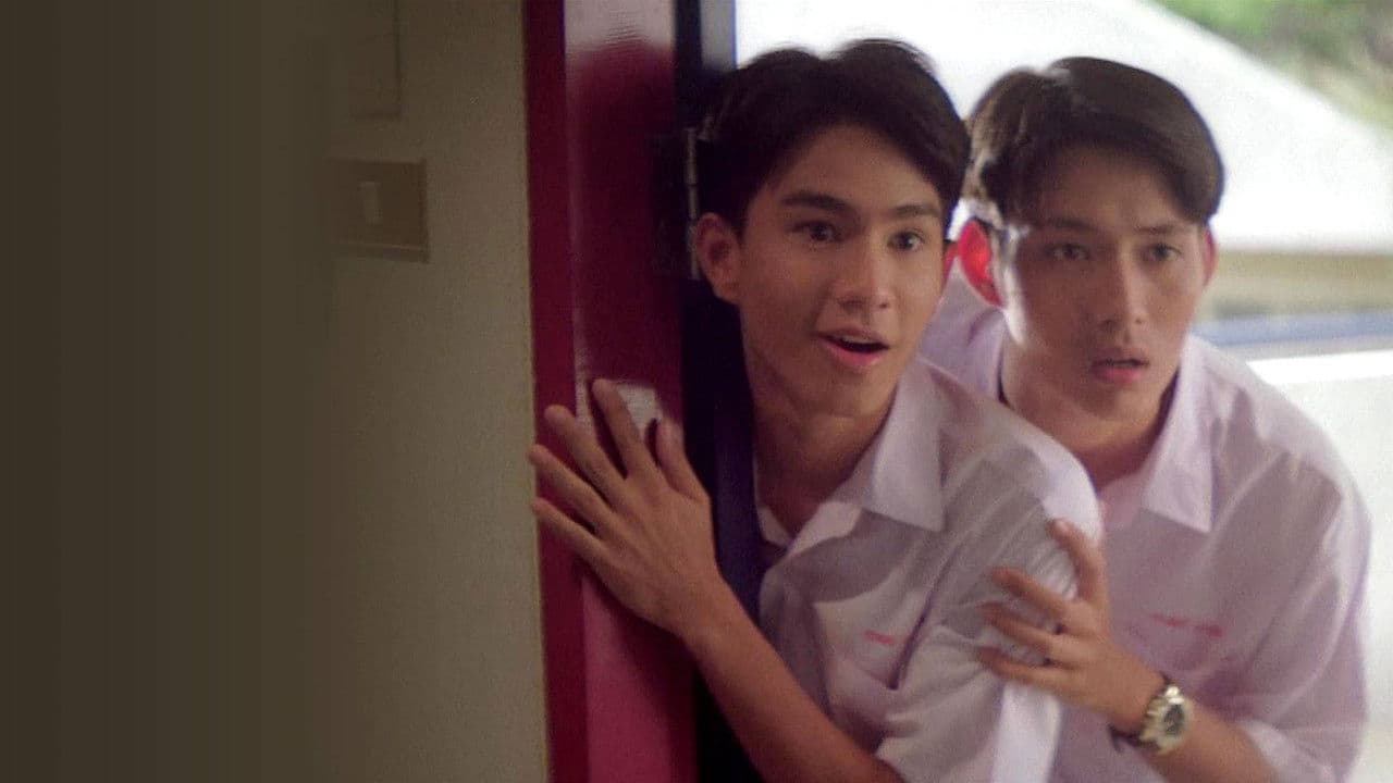 กระโปรงบานขาสั้นの背景画像