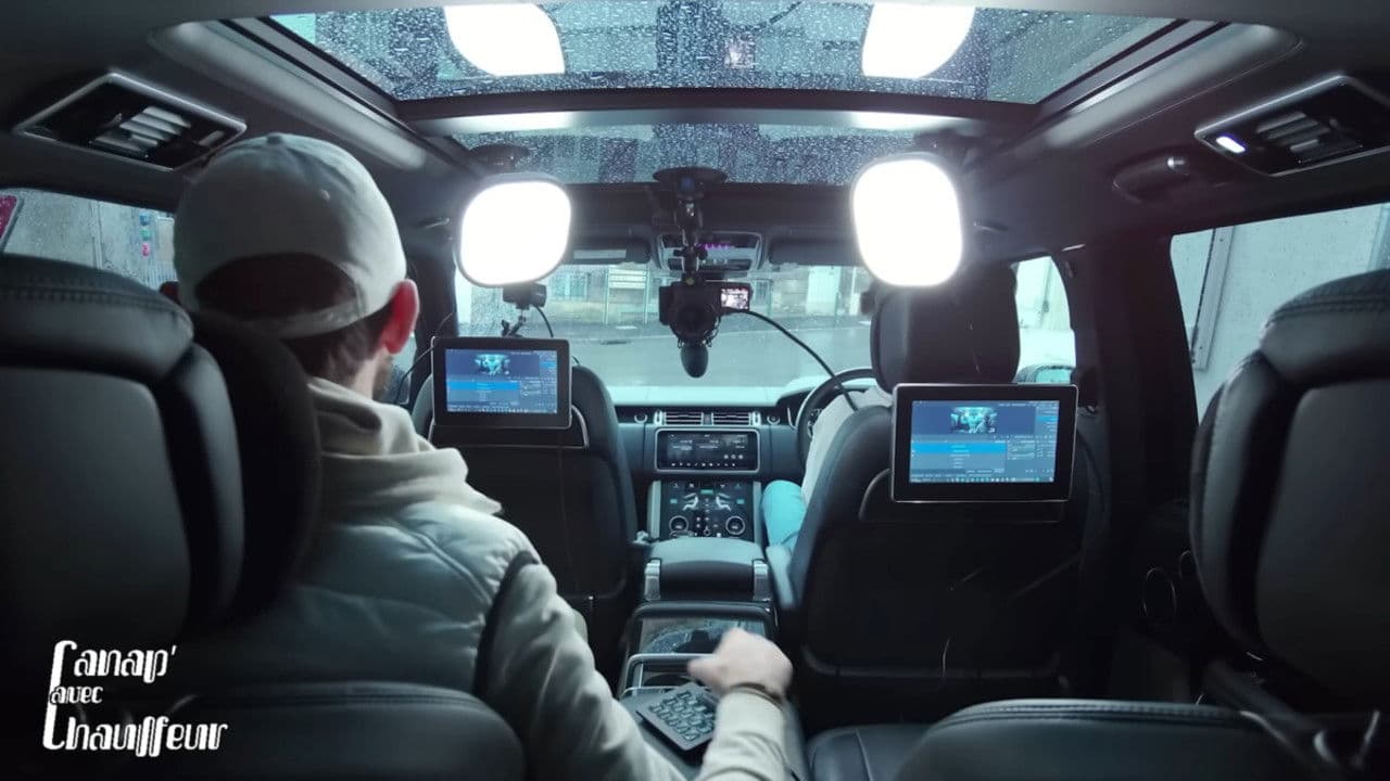 Canap avec Chauffeurの背景画像