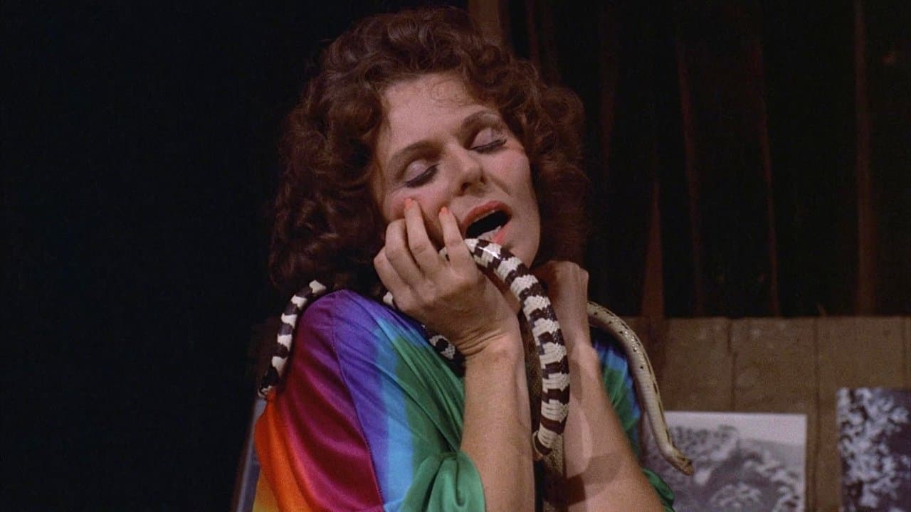 Snakesの背景画像