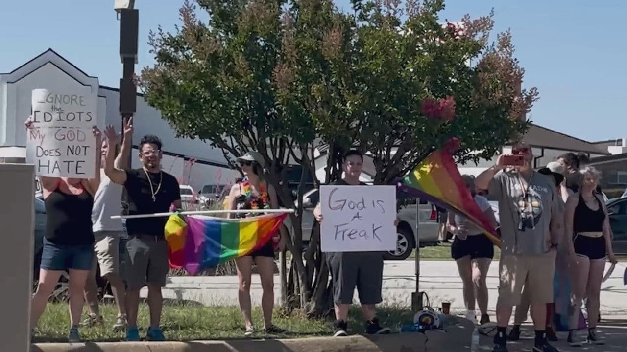 LGBT Terroristsの背景画像