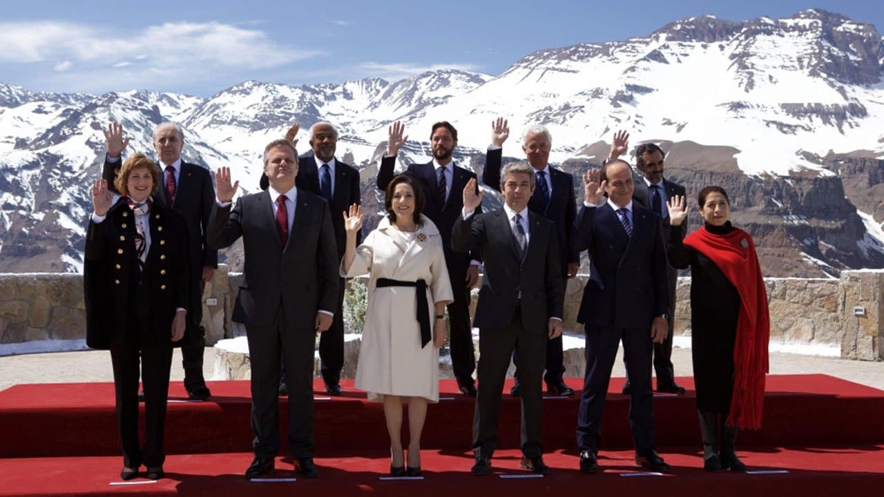 La cordilleraの背景画像