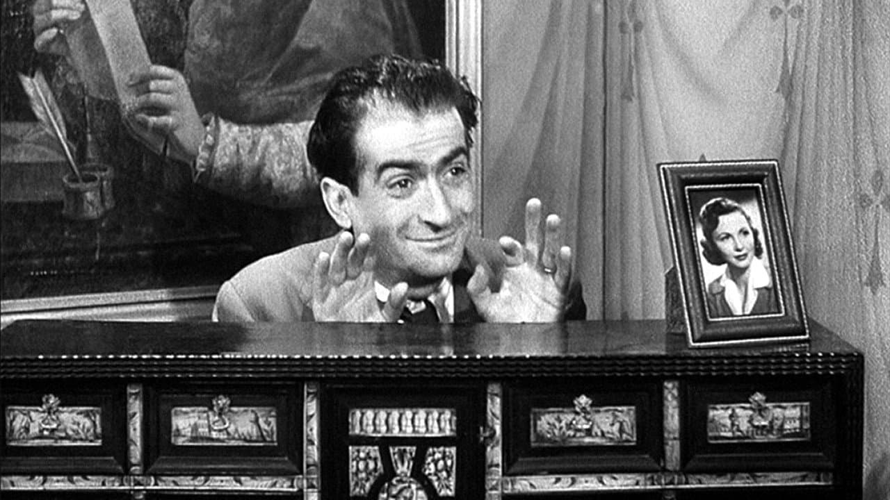 Légère et Court-Vêtueの背景画像