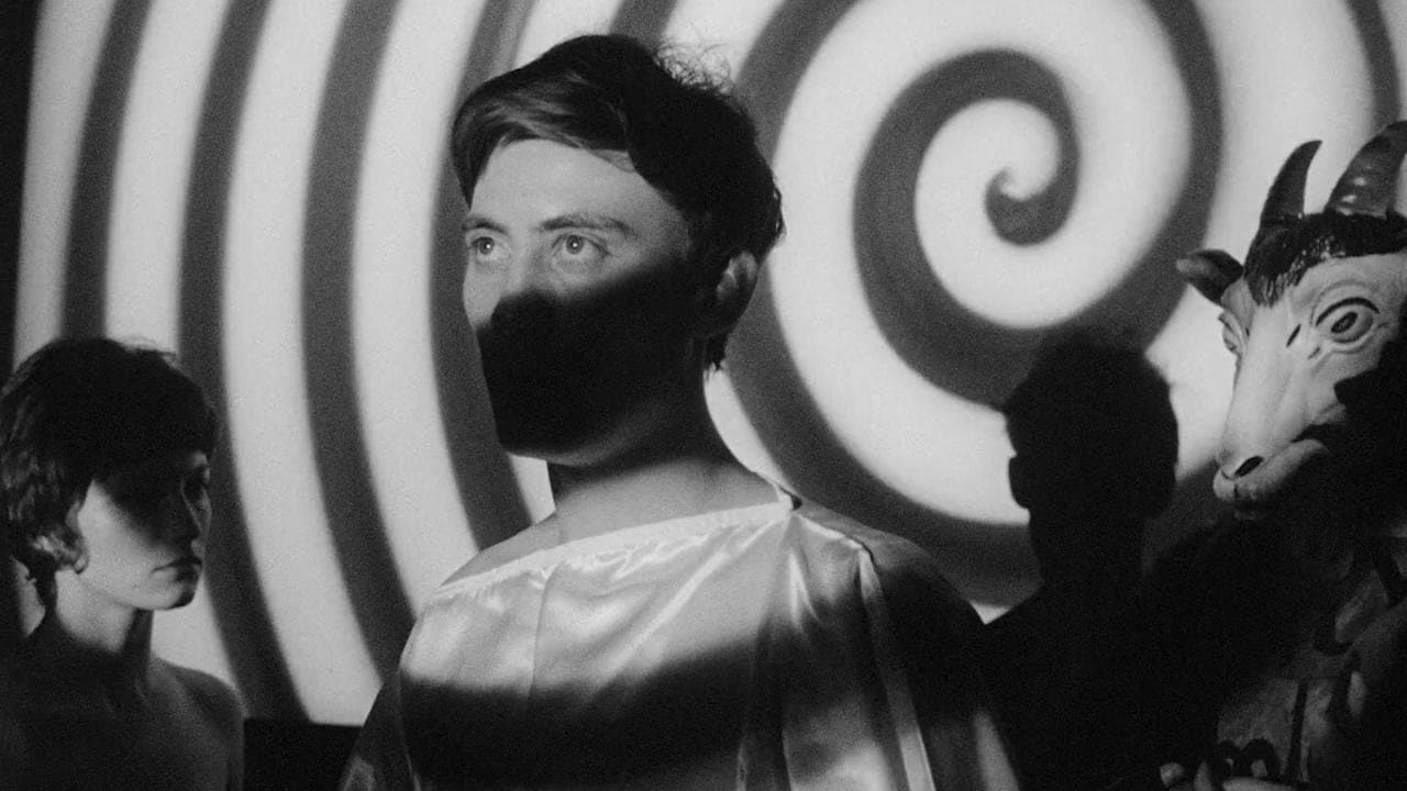 Legend of the Witchesの背景画像