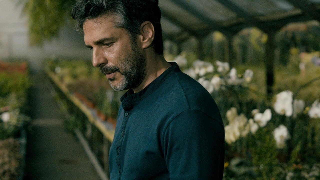 空の沈黙の背景画像