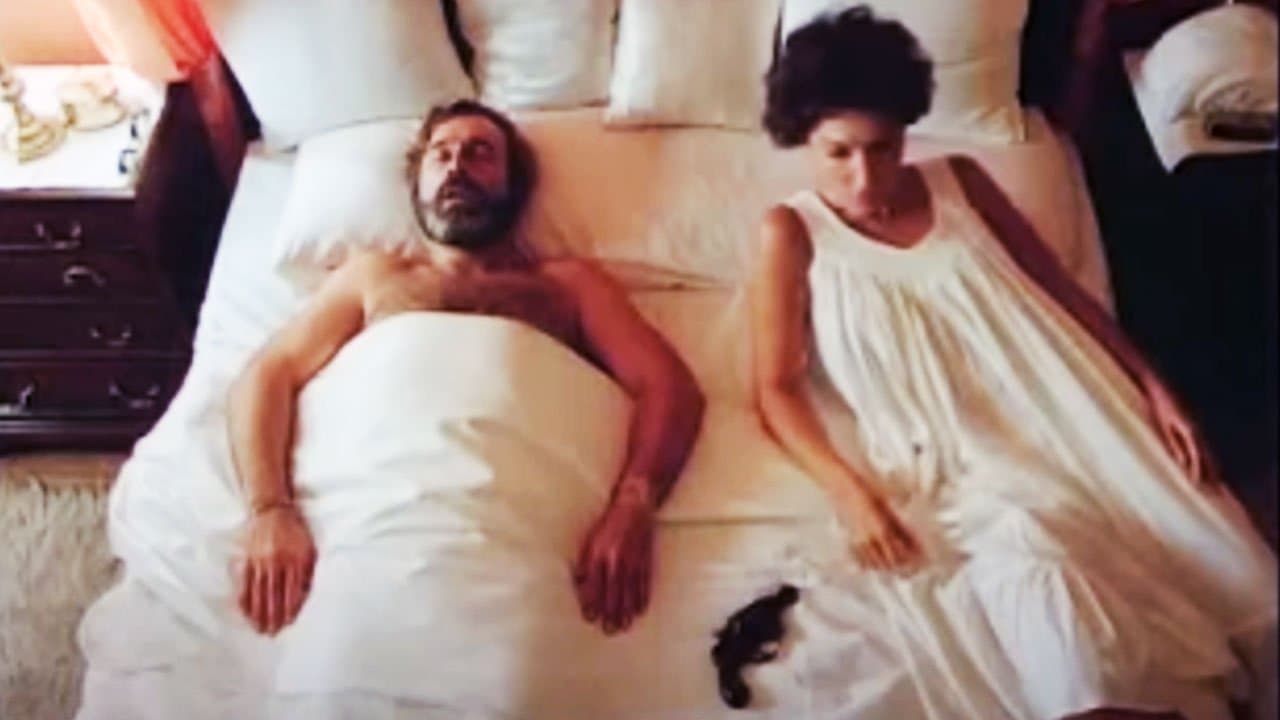 Los pasajeros del jardínの背景画像