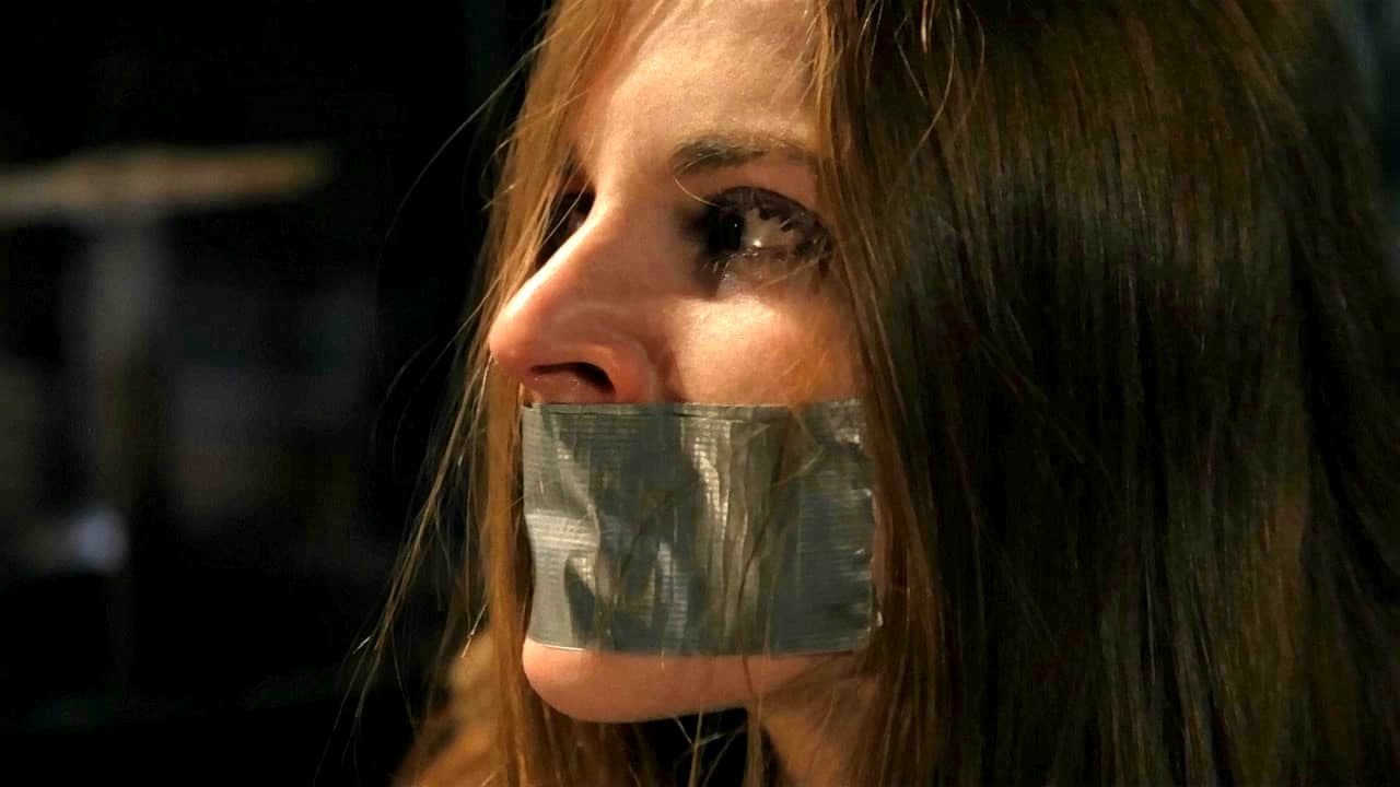 The Bates Hauntingの背景画像