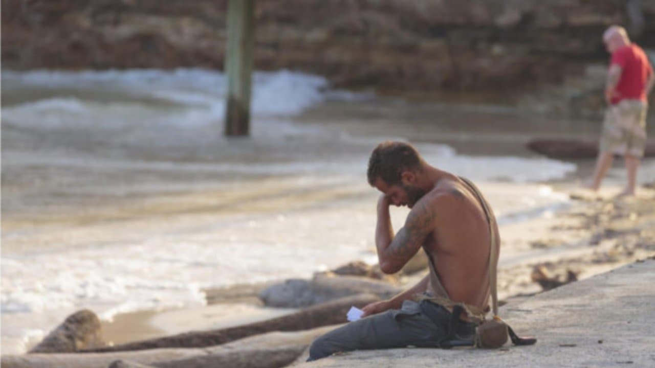 The Islandの背景画像