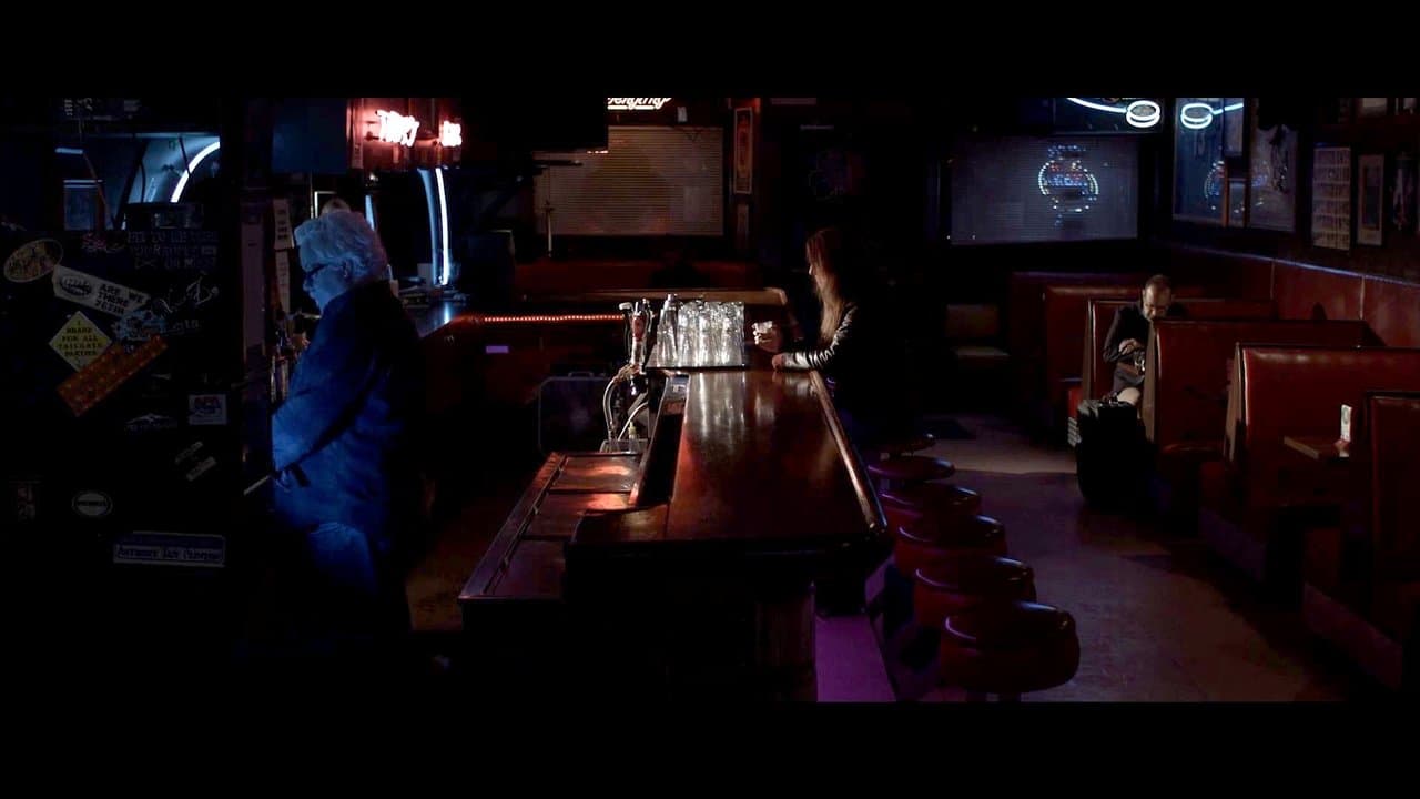 Holding Patternsの背景画像