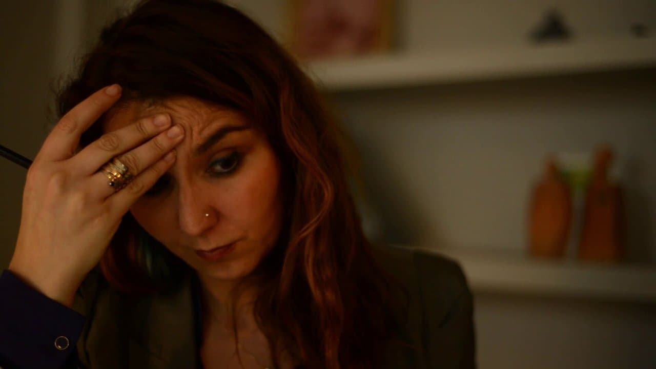 Dying to Divorceの背景画像