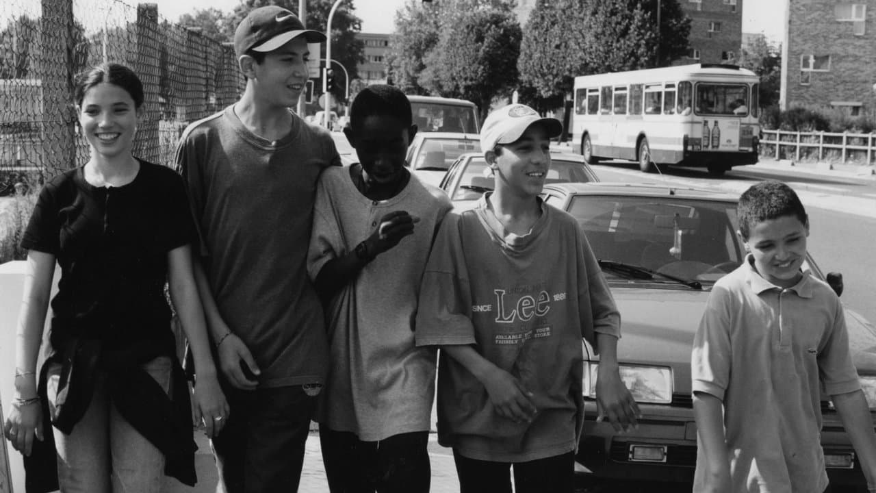 Petits Frèresの背景画像