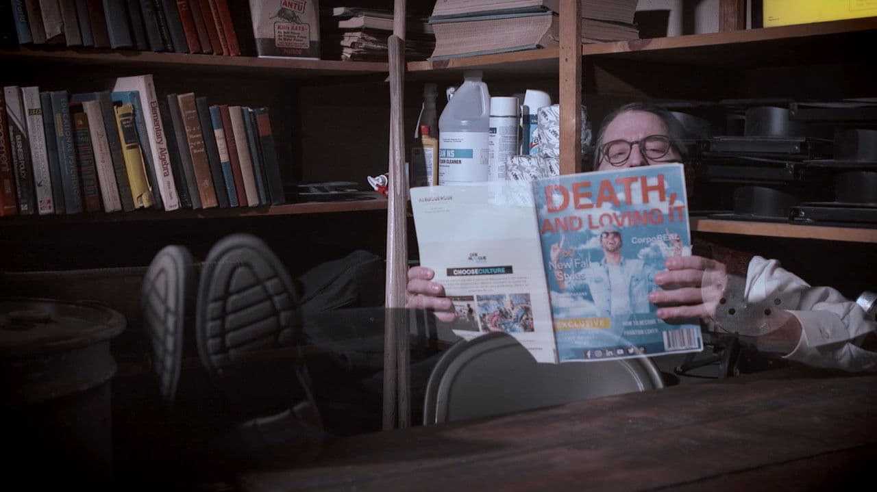 Befriending the Livingの背景画像