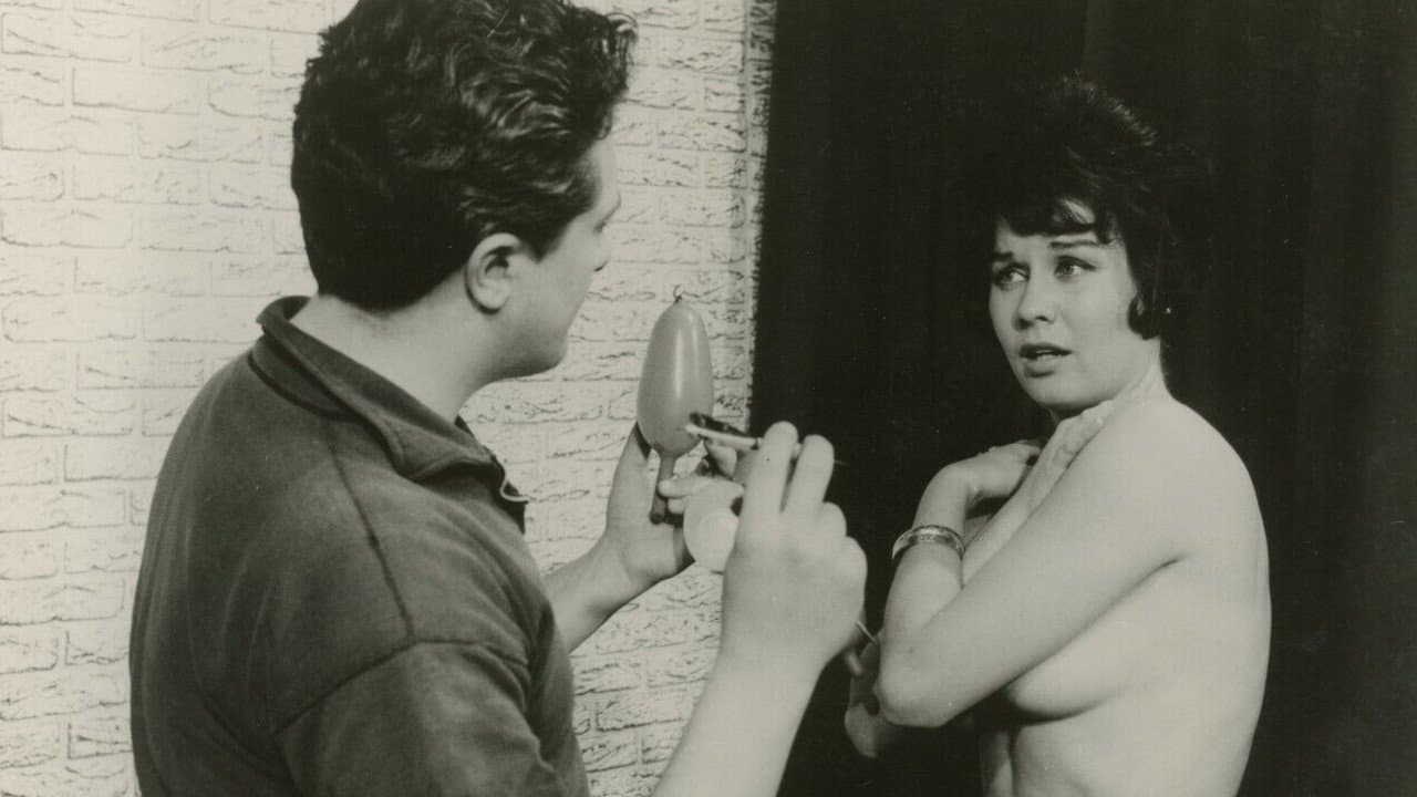 1,000 Shapes of a Femaleの背景画像