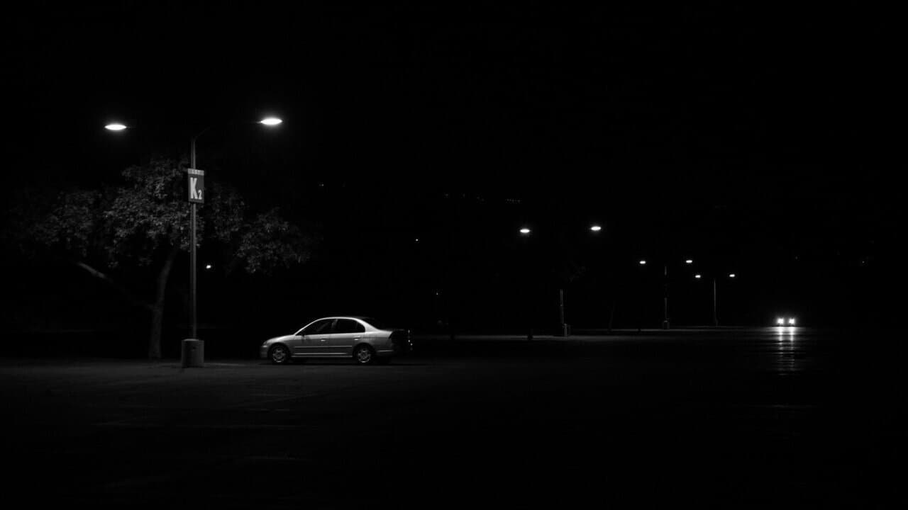 In-Between the Mountains and the Oceanの背景画像