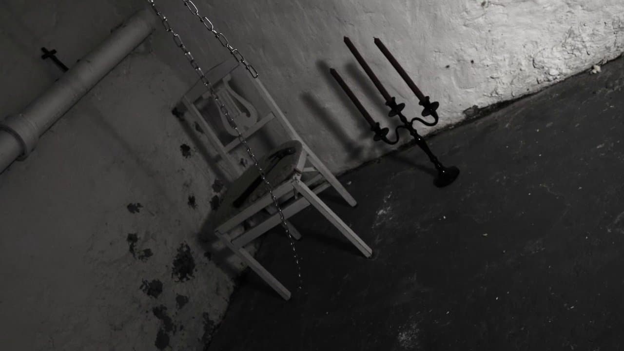 Doll Fluidsの背景画像