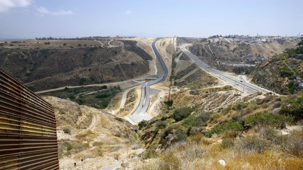 Amexica : le monde de la frontièreの背景画像