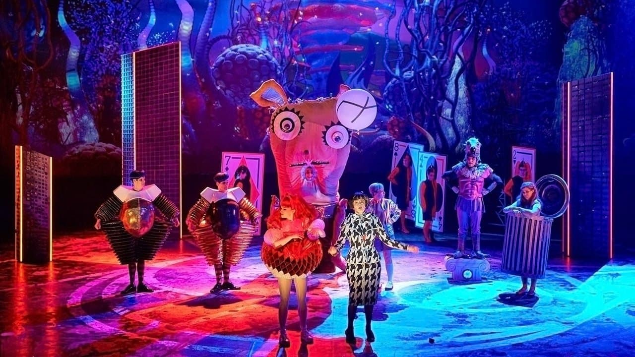 National Theatre Live: wonder.landの背景画像