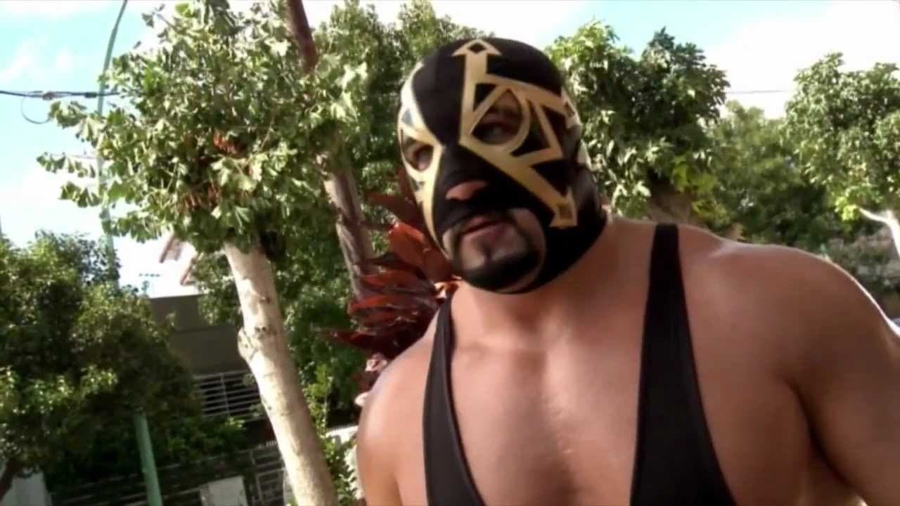 100% lucha, el amo de los clonesの背景画像