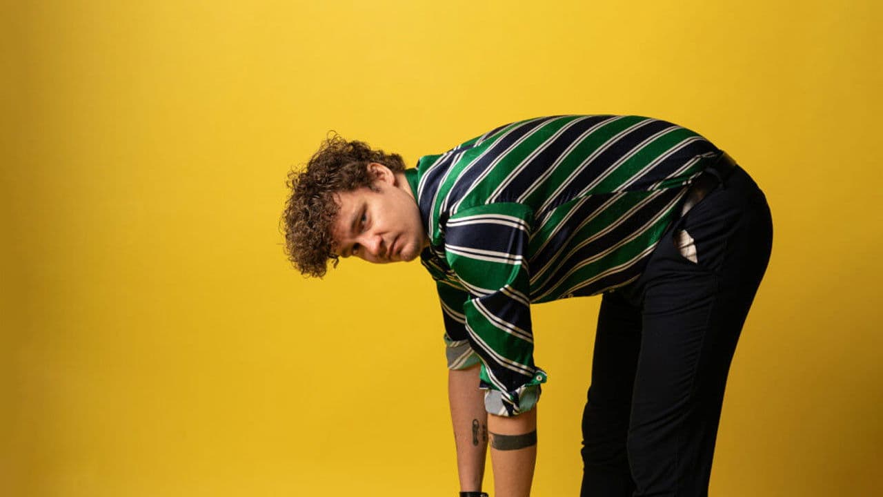 Simon Væver: IM•PO•NERENDEの背景画像