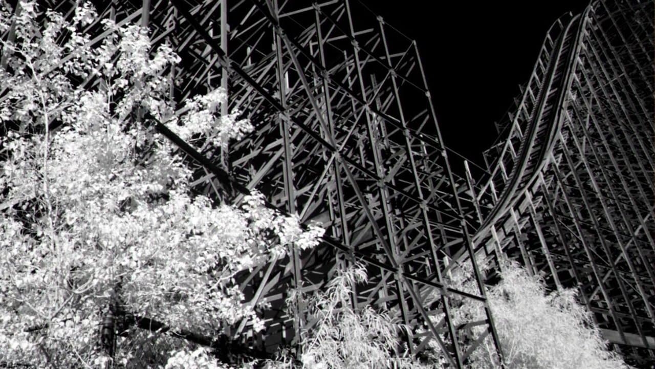 Visitorsの背景画像