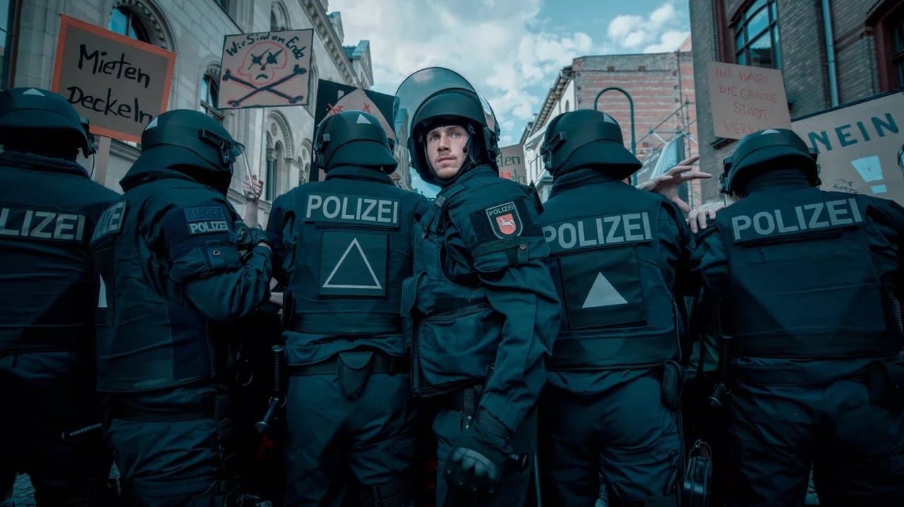 Allein zwischen den Frontenの背景画像