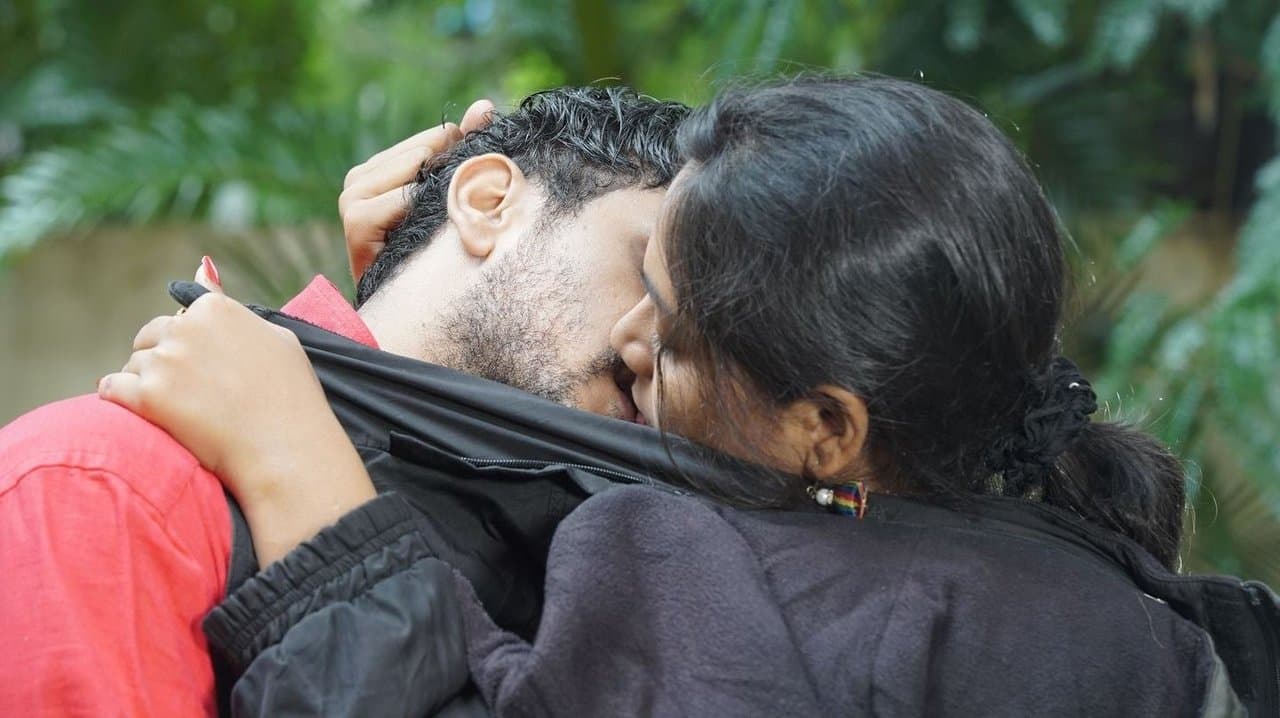 రొమాంటిక్ క్రిమినల్స్の背景画像