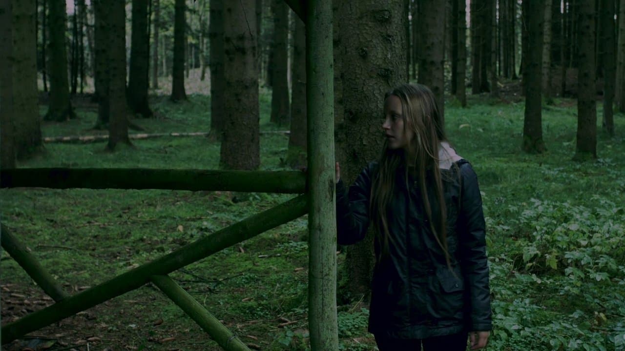 Alice - The Darkest Hourの背景画像