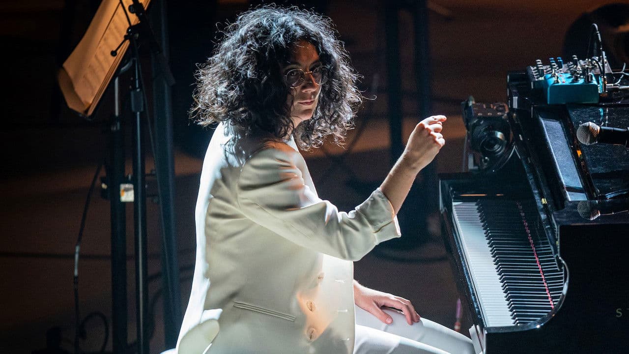 Alexandra Stréliski et l'OSM au Festival international de jazzの背景画像